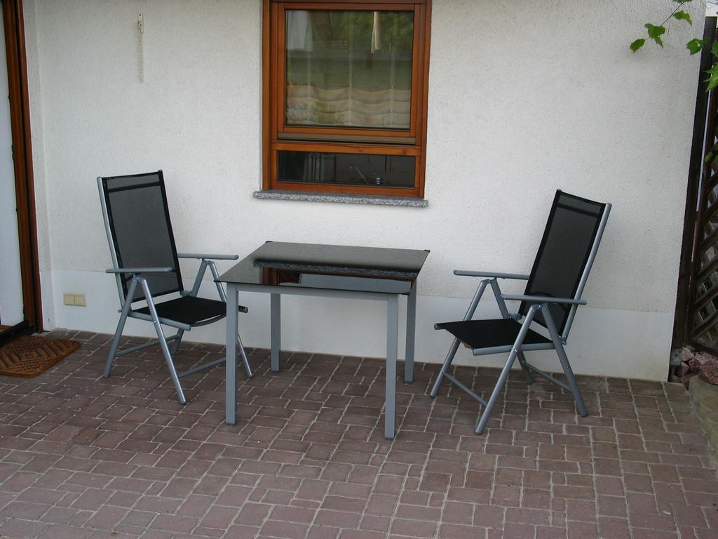 2-Zimmer-Ferienwohnung Gartenblick Rottweil Eksteriør billede